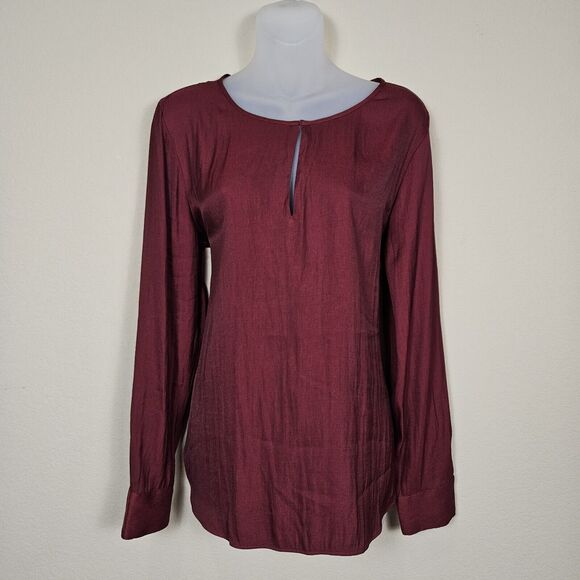 Banana Republic Twill Keyhole Blouse Size Large Brick Red Business Casual Party - Picture 2 of 11